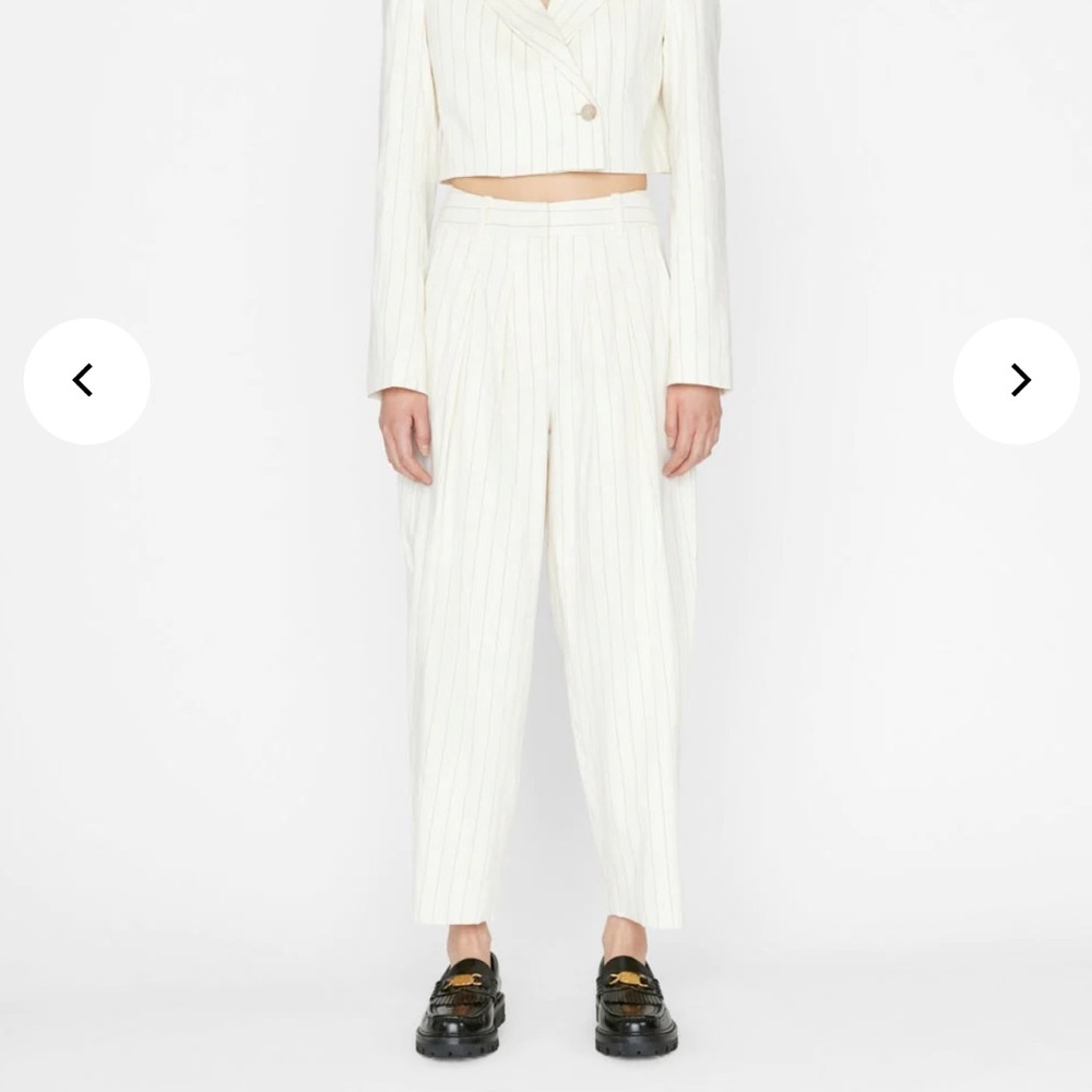 FRAME Denim Pleated Crop Linen-Blend Trouser